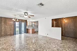 504 E Roosevelt Ave, Whitney, TX 76692 - Photo 22