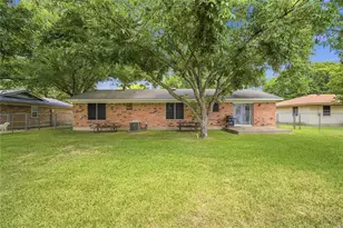 504 E Roosevelt Ave, Whitney, TX 76692 - Photo 4