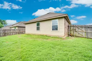 3308 Robin Rd, Ennis, TX 75119 - Photo 6