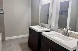 4657 Selkirk Dr, Fort Worth, TX 76109 - Photo 10