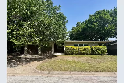4657 Selkirk Drive, Fort Worth, TX 76109 - Photo 2