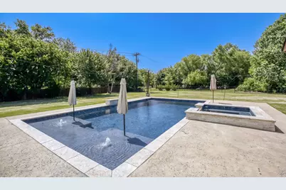 7411 McKinney Meadows Drive, McKinney, TX 75071 - Photo 2