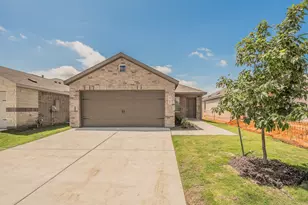 2105 Jesse James Ln, Cleburne, TX 76058 - Photo 1