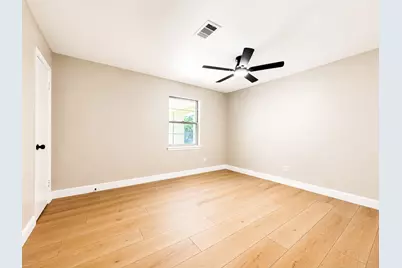 209 W Southern Avenue, Saginaw, TX 76179 - Photo 6