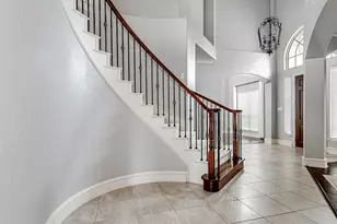 828 Thomas Crossing Dr, Fort Worth, TX 76028 - Photo 4