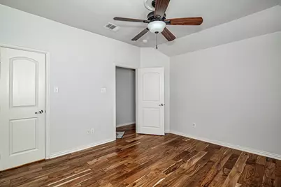 828 Thomas Crossing Drive, Fort Worth, TX 76028 - Photo 32