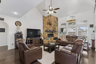 4804 Wharton Ave, Aubrey, TX 76227 - Photo 10