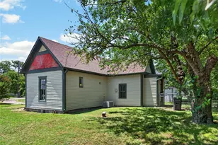 203 Plum St, Sanger, TX 76266 - Photo 6