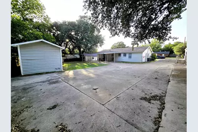604 E 4th Street, Weatherford, TX 76086 - Photo 24