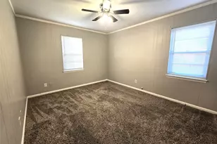 604 E 4th St, Weatherford, TX 76086 - Photo 14