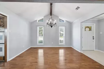 1000 Oxfordshire Drive, Carrollton, TX 75007 - Photo 8