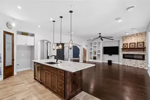 1618 Pebble Beach Ln, Cedar Hill, TX 75104 - Photo 6