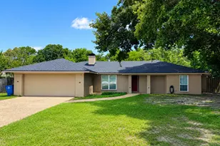 3307 Bogota St, Athens, TX 75752 - Photo 1