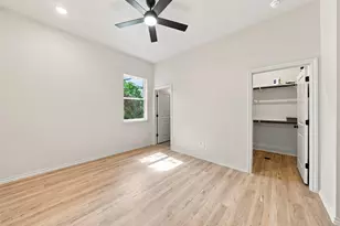 1022 E 9th St, Dallas, TX 75203 - Photo 22
