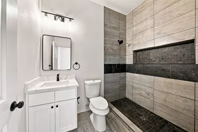1022 E 9th Street, Dallas, TX 75203 - Photo 24