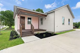 1022 E 9th St, Dallas, TX 75203 - Photo 1