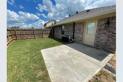 3133 Weave Court, Granbury, TX 76049 - Photo 12