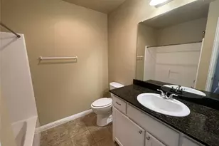 3133 Weave Ct, Granbury, TX 76049 - Photo 4