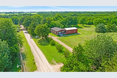 1101 County Road 2810, Honey Grove, TX 75446 - Photo 20