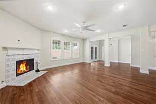 6305 Hilltop Dr, The Colony, TX 75056 - Photo 6