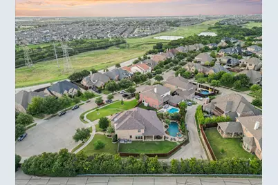 2201 Lady Cornwall Drive, Lewisville, TX 75056 - Photo 12