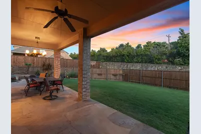 2201 Lady Cornwall Drive, Lewisville, TX 75056 - Photo 8