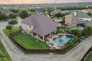 2201 Lady Cornwall Dr, Lewisville, TX 75056 - Photo 4