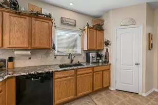 1905 Francis Ct, Flower Mound, TX 75028 - Photo 12