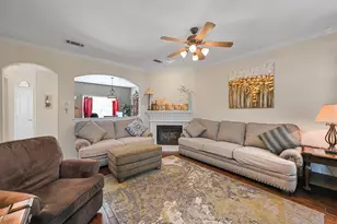 1905 Francis Ct, Flower Mound, TX 75028 - Photo 4