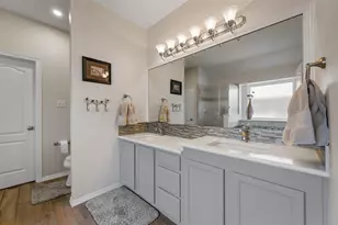 1905 Francis Ct, Flower Mound, TX 75028 - Photo 18