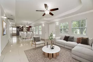 121 Dallas Dr, Euless, TX 76039 - Photo 10