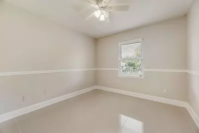 121 Dallas Drive, Euless, TX 76039 - Photo 20