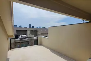 1303 Palm Springs Ln, Dallas, TX 75204 - Photo 16