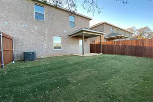 802 Rolling Terrace Cir, Granbury, TX 76049 - Photo 14