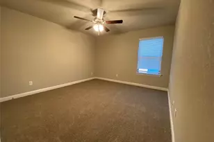 802 Rolling Terrace Cir, Granbury, TX 76049 - Photo 10