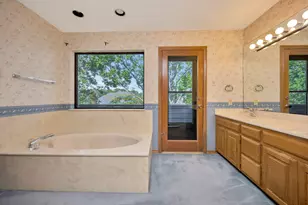 485 Craig Cir, Highland Village, TX 75077 - Photo 10