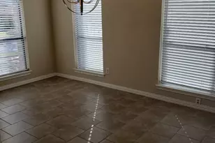 1307 Boardwalk St, Arlington, TX 76011 - Photo 16