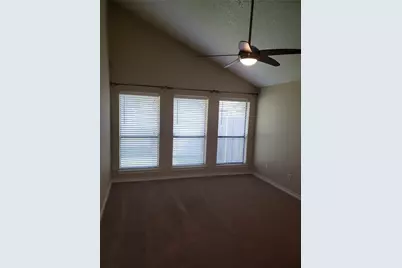 1307 Boardwalk Street, Arlington, TX 76011 - Photo 24