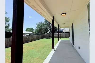 5402 Celina Court, Granbury, TX 76048 - Photo 12