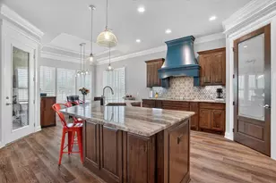 1136 Tremont Ln, Granbury, TX 76049 - Photo 12