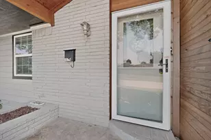 1514 Douglas Dr, Garland, TX 75041 - Photo 6