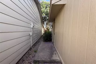 2916 Canis Cir, Garland, TX 75044 - Photo 6