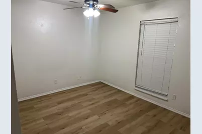 2830 Fern Glen Drive, Garland, TX 75043 - Photo 10