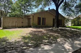 2830 Fern Glen Dr, Garland, TX 75043 - Photo 2