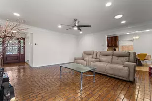 908 Vinecrest Ln, Richardson, TX 75080 - Photo 6