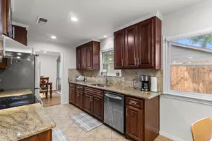 908 Vinecrest Ln, Richardson, TX 75080 - Photo 12