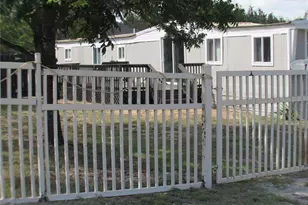 2208 Beverly Dr, Granbury, TX 76048 - Photo 16