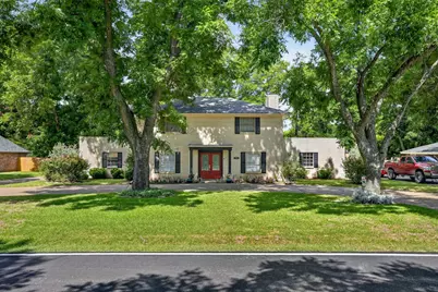 7513 Ravenswood Road, Granbury, TX 76049 - Photo 1