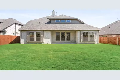 1027 Emerald Trace Drive, Justin, TX 76247 - Photo 38