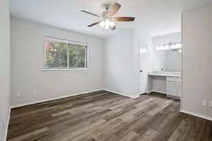 1607 Glenhill Ln, Lewisville, TX 75077 - Photo 10